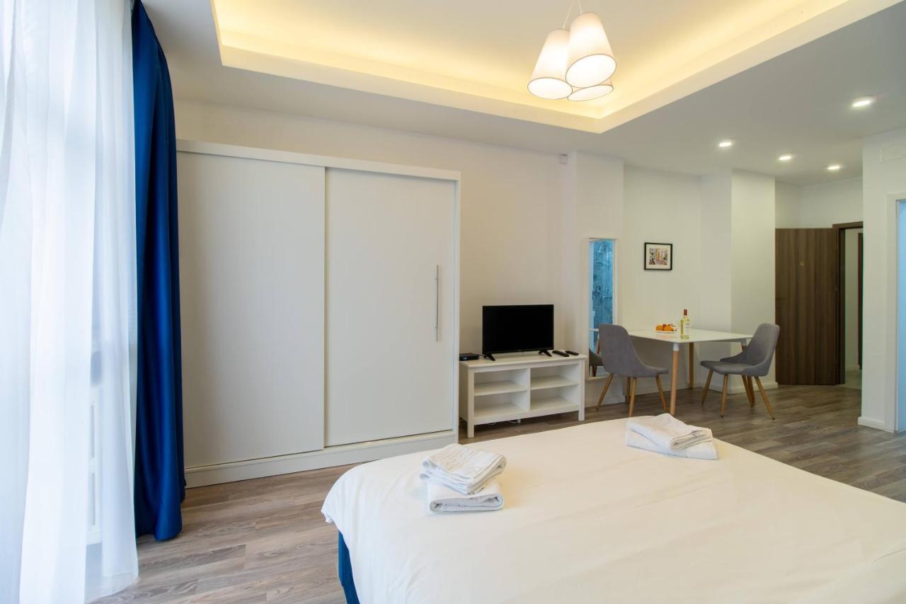City Center Premium Apartments 2 Bucareste Exterior foto