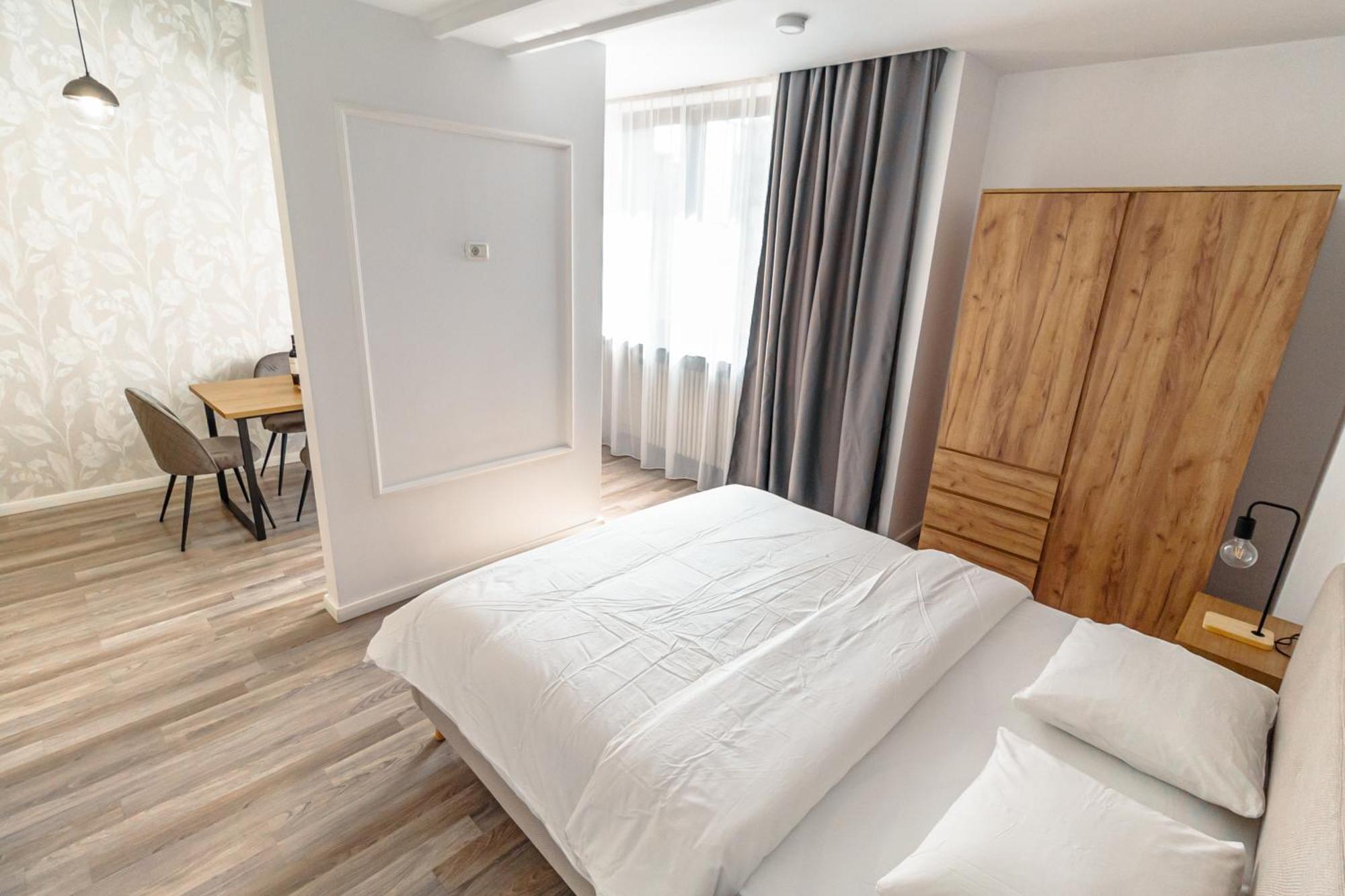 City Center Premium Apartments 2 Bucareste Exterior foto
